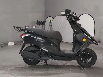 Yamaha AXIS Z