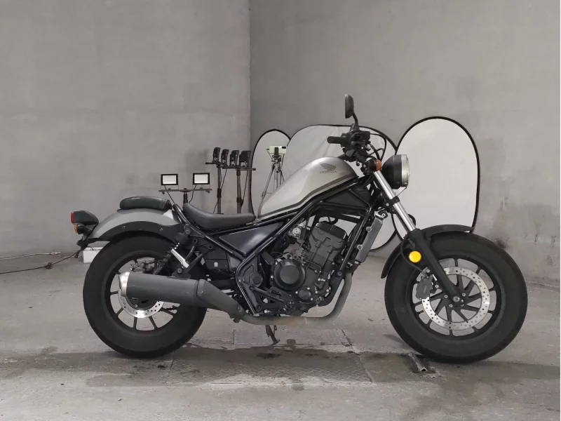 Honda REBEL