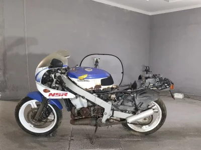 Honda NSR250R-1
