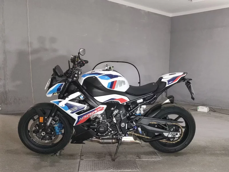 BMW BMW M1000R