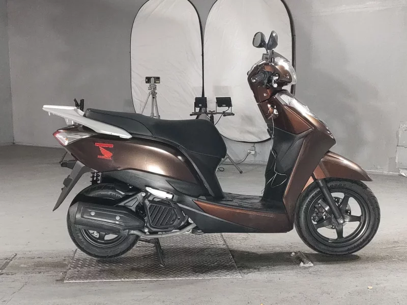 Honda LEAD 125