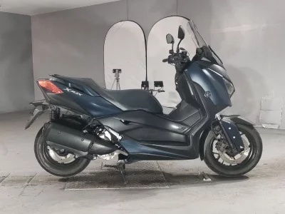 Yamaha X-MAX250