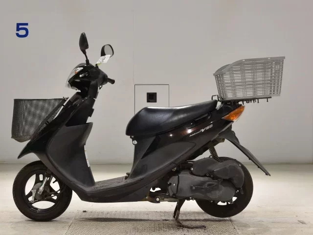 Suzuki ADDRESS V50