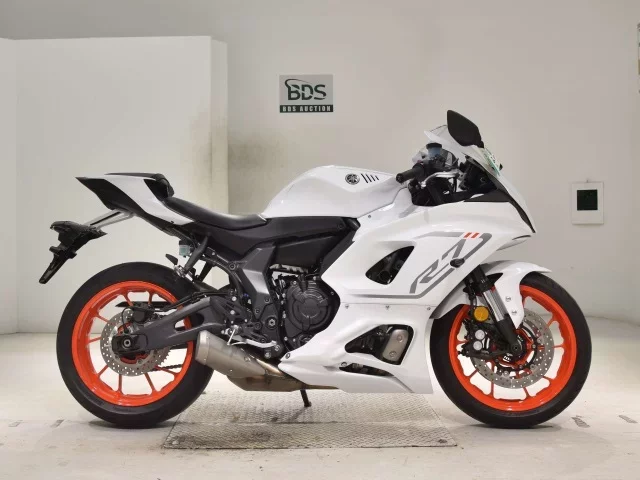 Yamaha YZF-R7-2