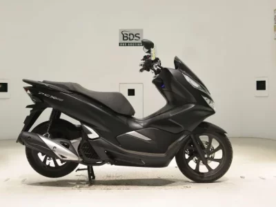 Honda PCX150-3