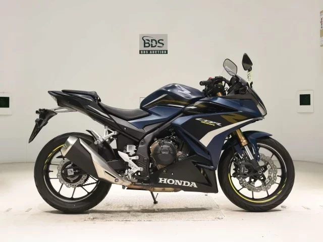 Honda CBR400R-2