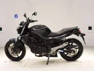 Suzuki GLADIUS400  с аукциона в Японии