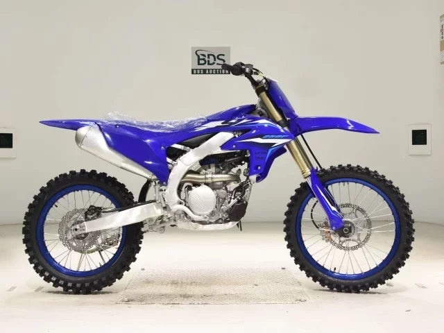 Yamaha YZ250F лот № 5053 оценка 8  с аукциона в Японии