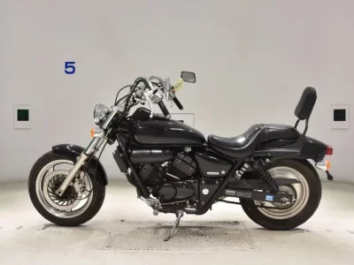Honda MAGNA 250  с аукциона в Японии