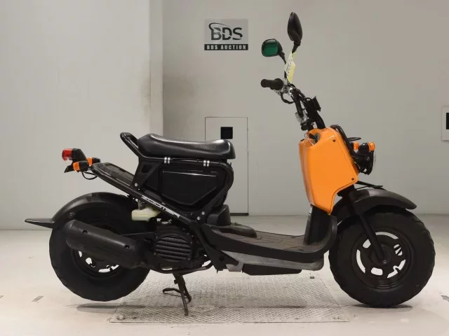 Honda ZUMAR