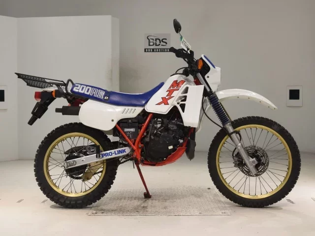 Honda MTX200R лот № 0108 оценка 4  с аукциона в Японии
