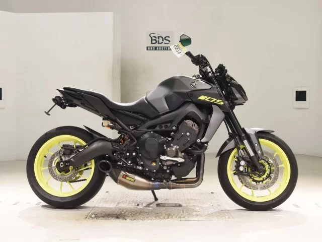Yamaha MT-09A лот № 0233 оценка 5  с аукциона в Японии
