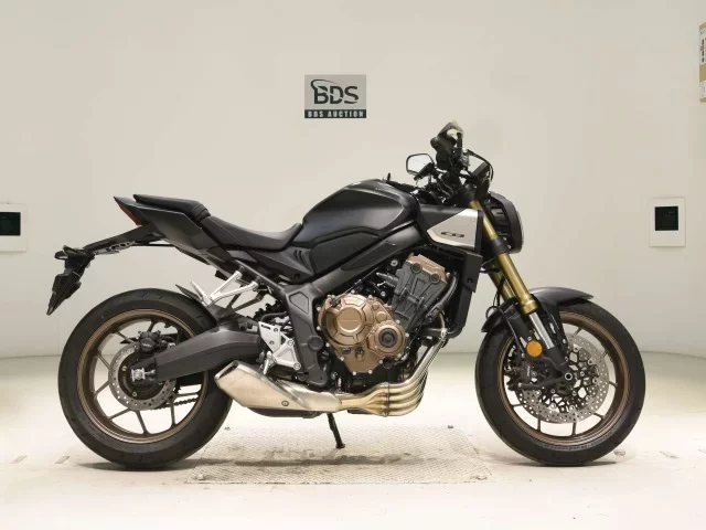 Honda CB650R-2 лот № 8003 оценка 8  с аукциона в Японии