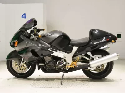 Suzuki GSX1300R HAYABUSA  с аукциона в Японии