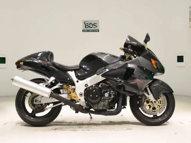 Suzuki GSX1300R HAYABUSA лот № 5189 оценка 4  с аукциона в Японии