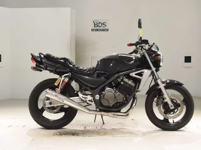 Kawasaki BALIUS250-2 лот № 7871 оценка 4  с аукциона в Японии