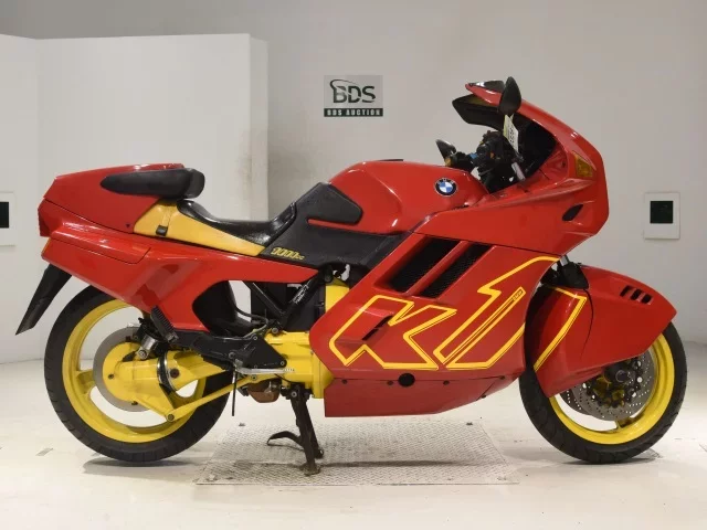 BMW  K1 лот № 0326 оценка 4  с аукциона в Японии