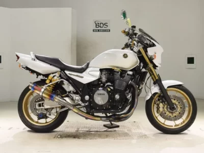 Yamaha XJR1300  с аукциона в Японии