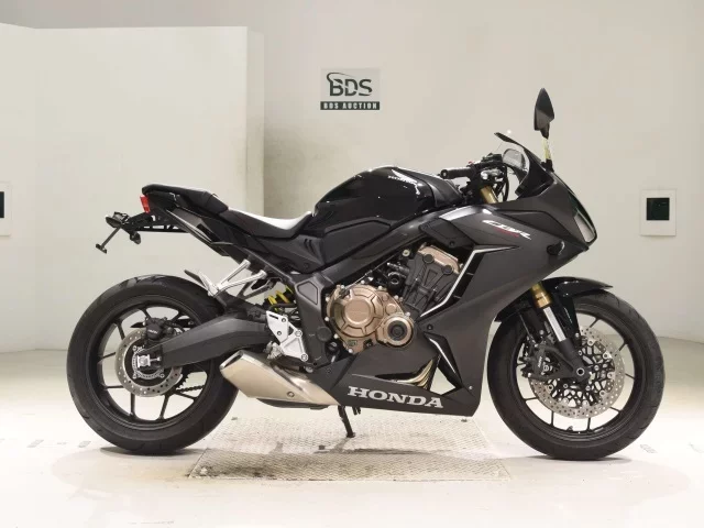 Honda CBR650R лот № 7794 оценка 5  с аукциона в Японии