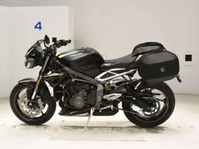 Triumph TRIUMPH STREET TRIPLE RS  с аукциона в Японии