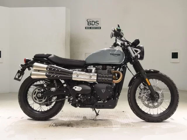 Triumph  STREET SCRAMBLER лот № 5152 оценка 6  с аукциона в Японии