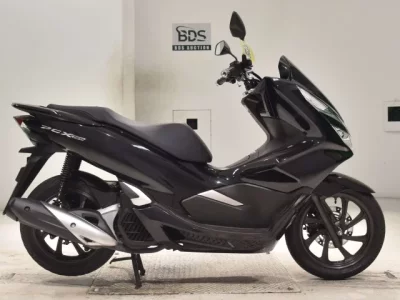 Honda PCX150-3