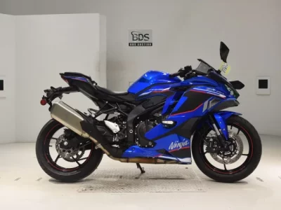 Kawasaki ZX-4R SE  с аукциона в Японии