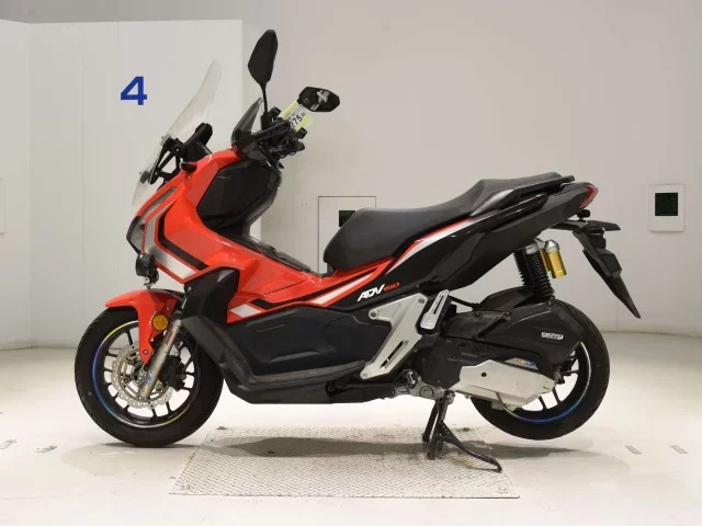 Honda ADV150