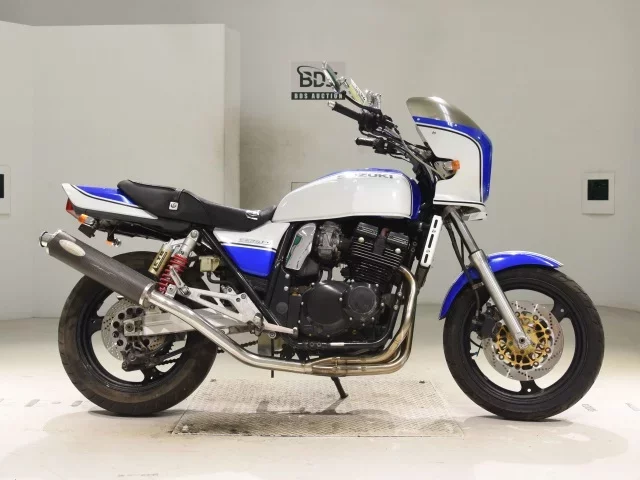 Suzuki GSX400 лот № 2954 оценка 4  с аукциона в Японии