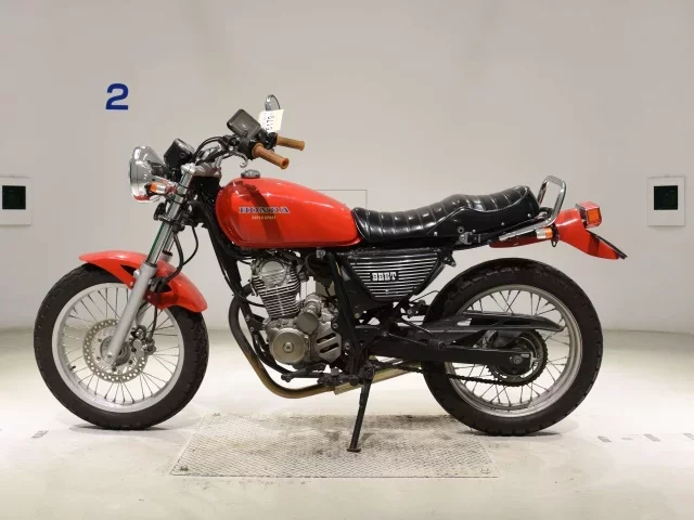 Honda CB223S