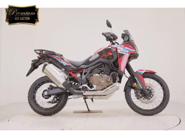 Honda CRF1100L AFRICA TWIN -2 лот № 0022 оценка 8  с аукциона в Японии