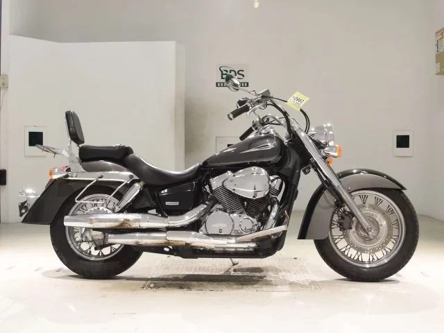 Honda SHADOW400 CLASSIC лот № 2960 оценка 4  с аукциона в Японии