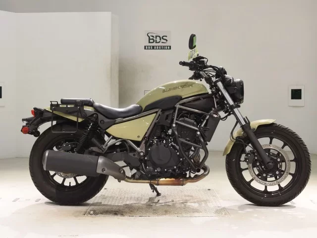 Kawasaki ELIMINATOR 400-3 лот № 5117 оценка 6  с аукциона в Японии