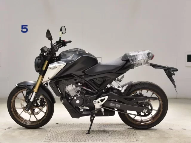 Honda CB125R-2