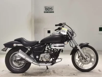 Honda MAGNA 50
