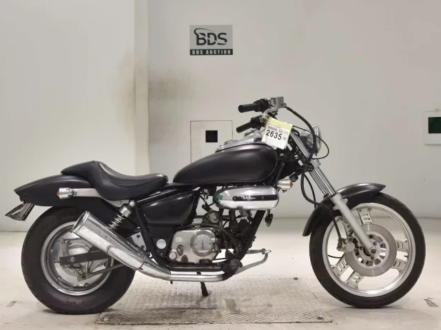 Honda MAGNA 50
