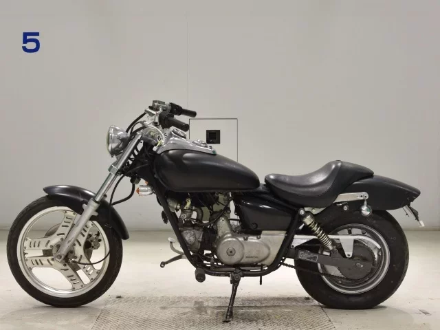 Honda MAGNA 50