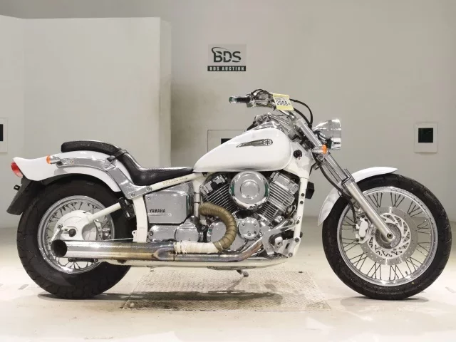 Yamaha DRAGSTAR400 лот № 2988 оценка 4  с аукциона в Японии