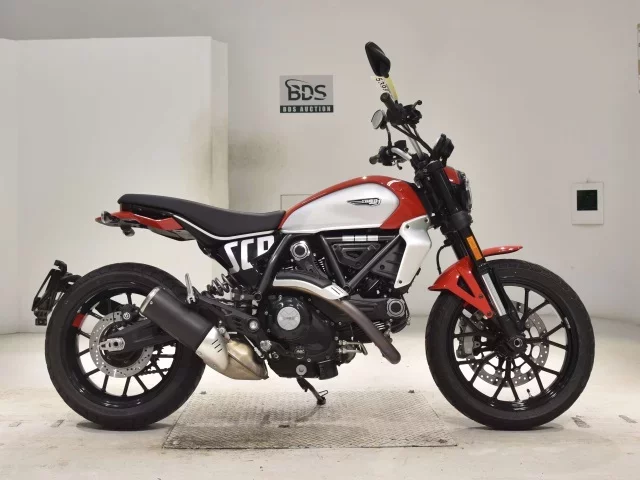 Ducati  SCRAMBLER ICON 2G лот № 5396 оценка 7  с аукциона в Японии