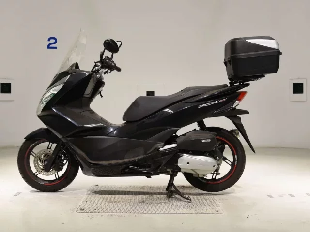 Honda PCX150-2