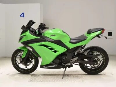 Kawasaki NINJA250  с аукциона в Японии
