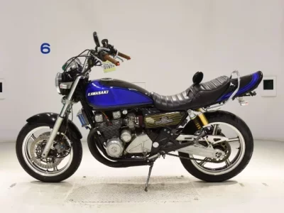 Kawasaki ZEPHYR400  с аукциона в Японии