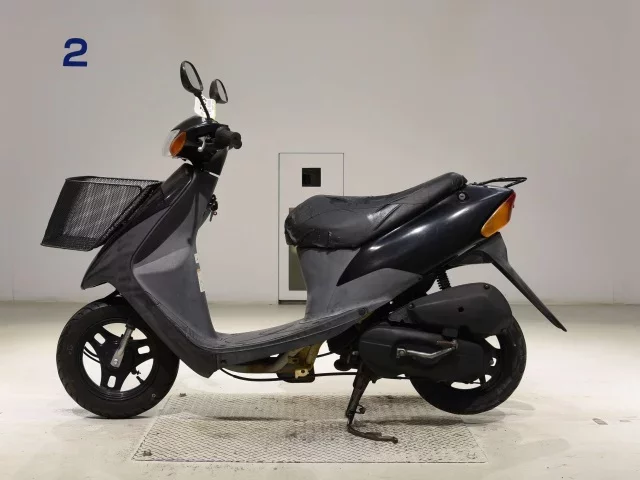 Suzuki LET S2
