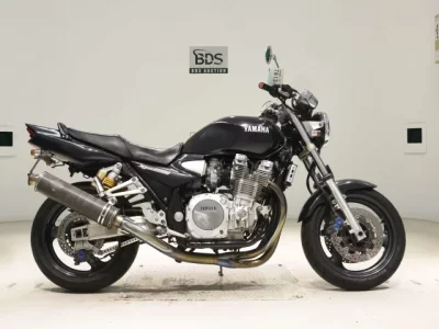 Yamaha XJR1300  с аукциона в Японии