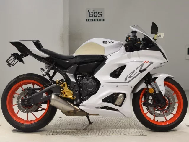 Yamaha YZF-R7-2 лот № 0391 оценка 5  с аукциона в Японии
