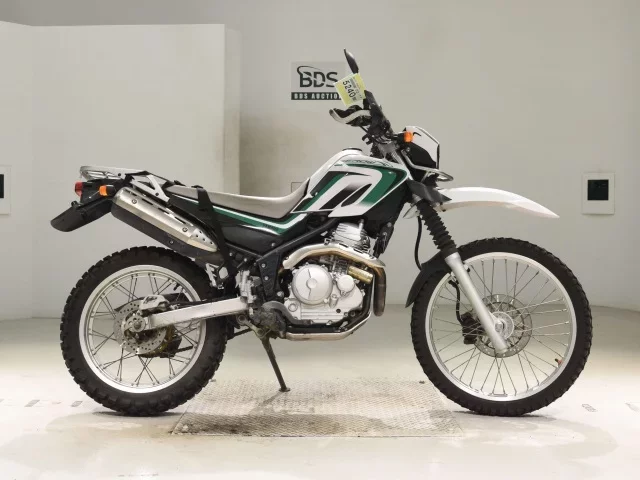 Yamaha SEROW 250-2 лот № 5240 оценка 4  с аукциона в Японии