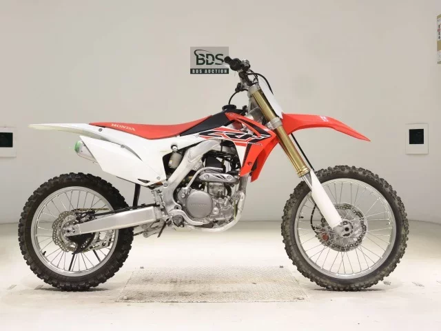 Honda CRF250R лот № 0463 оценка 5  с аукциона в Японии