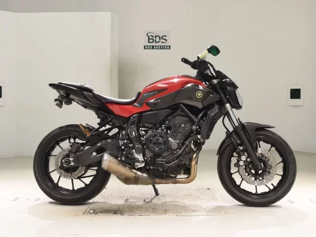 Yamaha MT-07 лот № 5188 оценка 4  с аукциона в Японии
