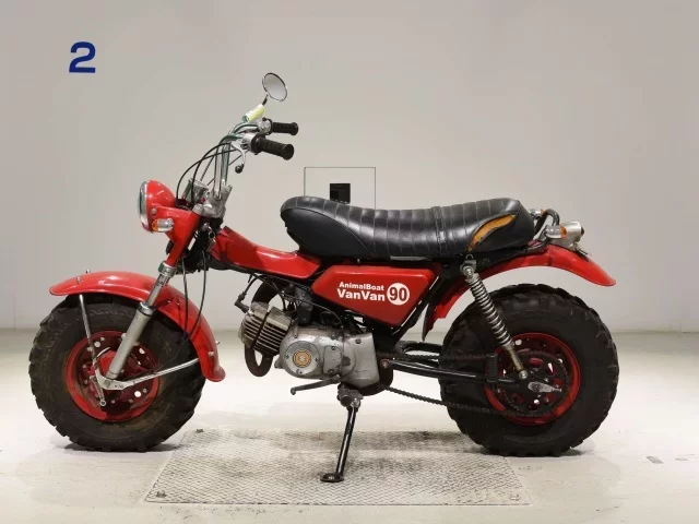 Suzuki RV90