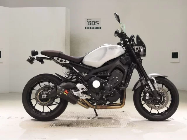 Yamaha XSR900 лот № 5121 оценка 5  с аукциона в Японии